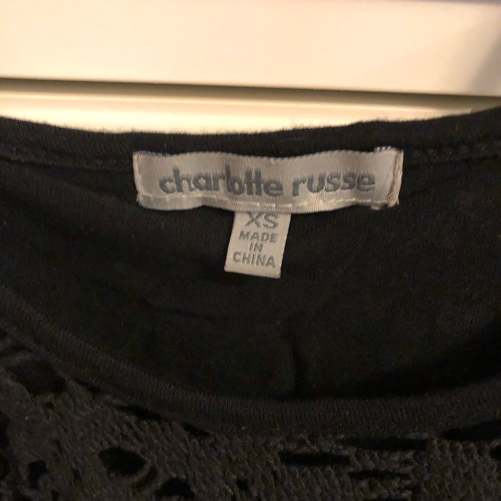 crop top - Picture 2 of 2